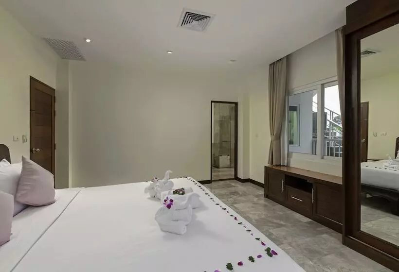 ジュニアスイート, Phunawa Resort Phuket Karon Beach