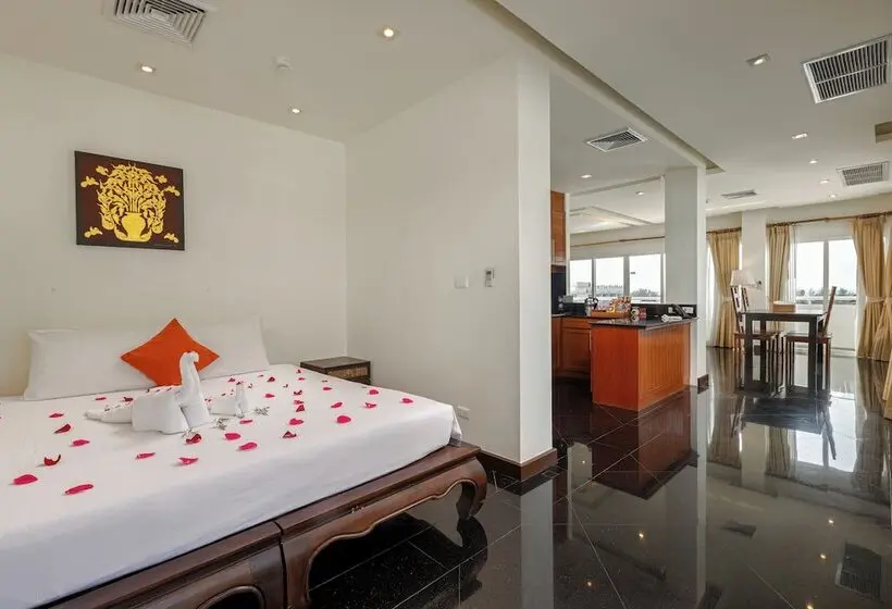 スイート, Phunawa Resort Phuket Karon Beach