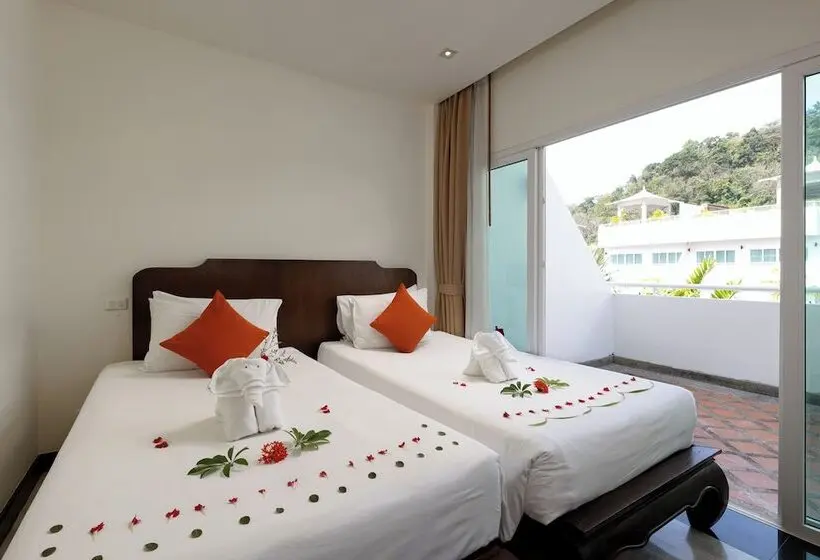 Perhesviitti 2 Makuuhuonetta, Phunawa Resort Phuket Karon Beach