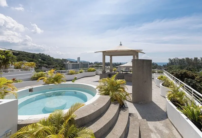 Perhesviitti, Phunawa Resort Phuket Karon Beach