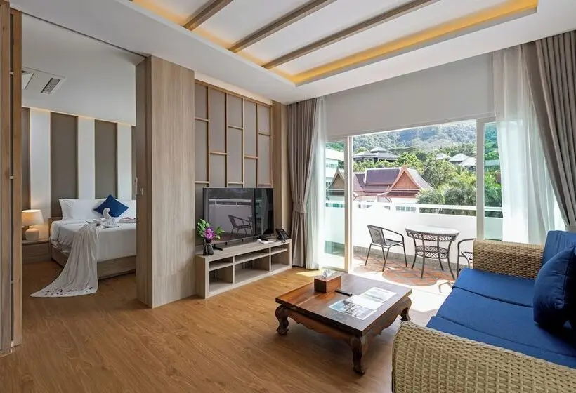 Ullakkosviitti, Phunawa Resort Phuket Karon Beach