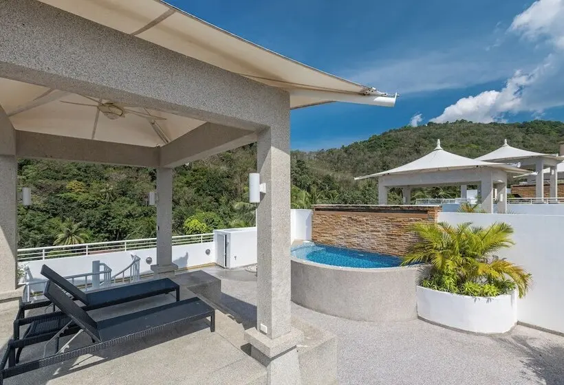 Ullakkosviitti, Phunawa Resort Phuket Karon Beach