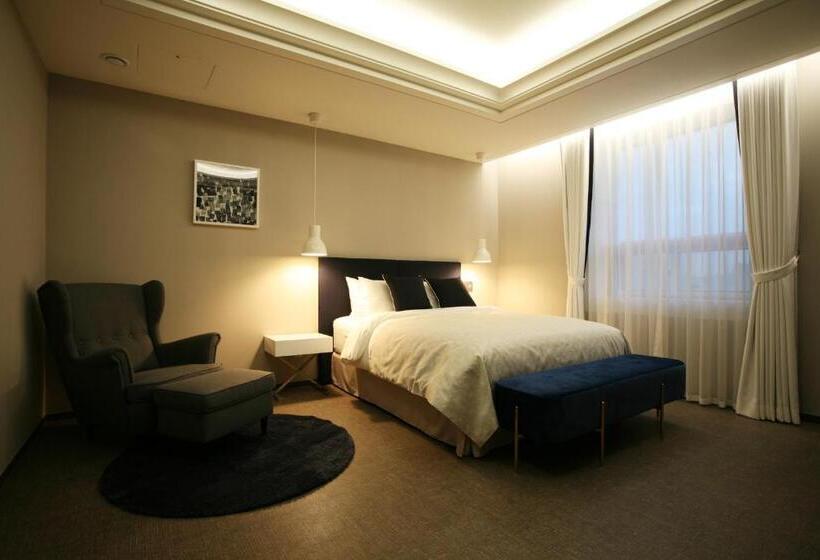 Habitació Deluxe, Polaris