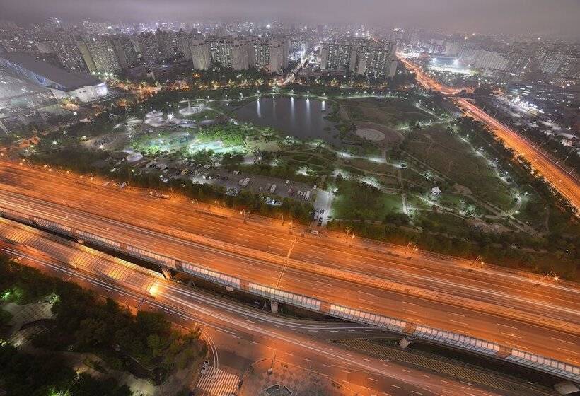 Habitació Deluxe, Polaris