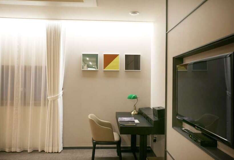 Habitació Deluxe, Polaris