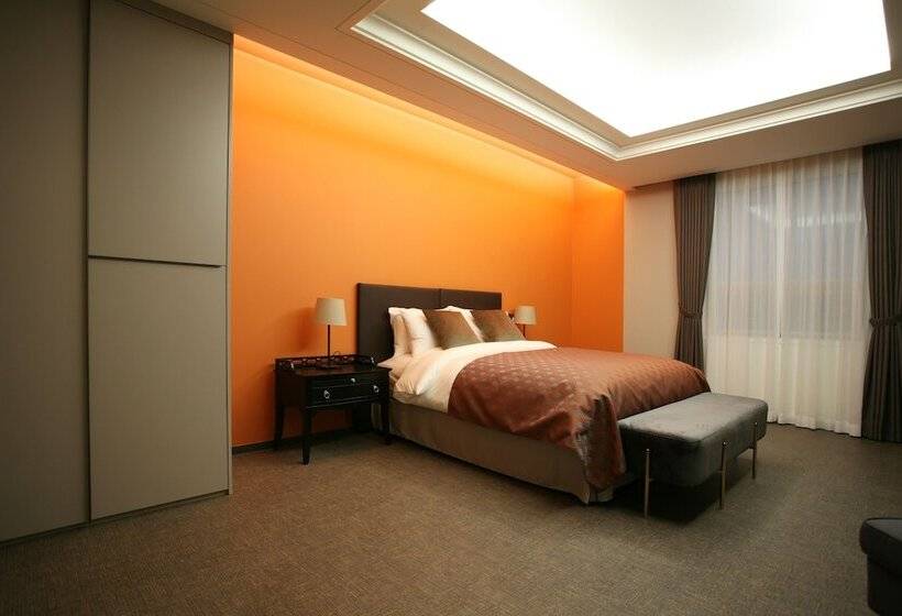 Habitació Deluxe, Polaris