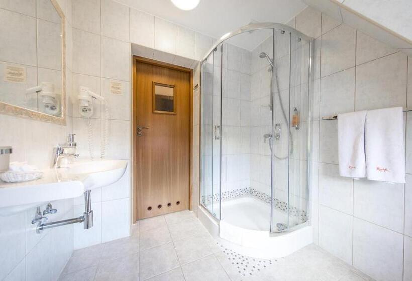 اتاق راحتی, Redyk Ski&Relax