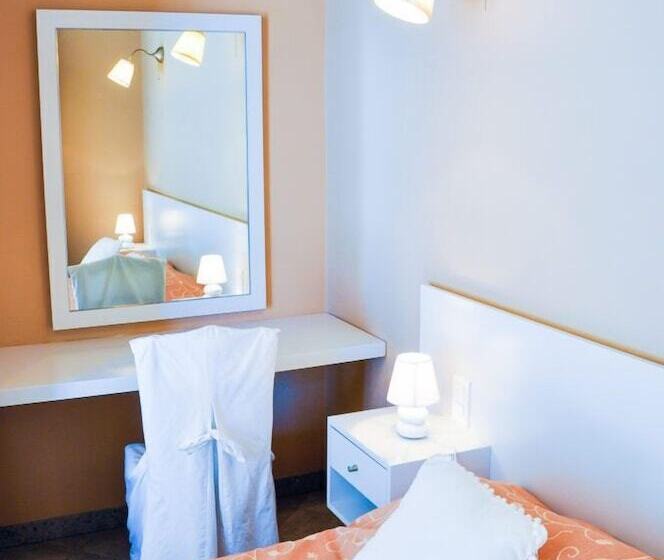 Семейный Номер Вид на Море, Torremare