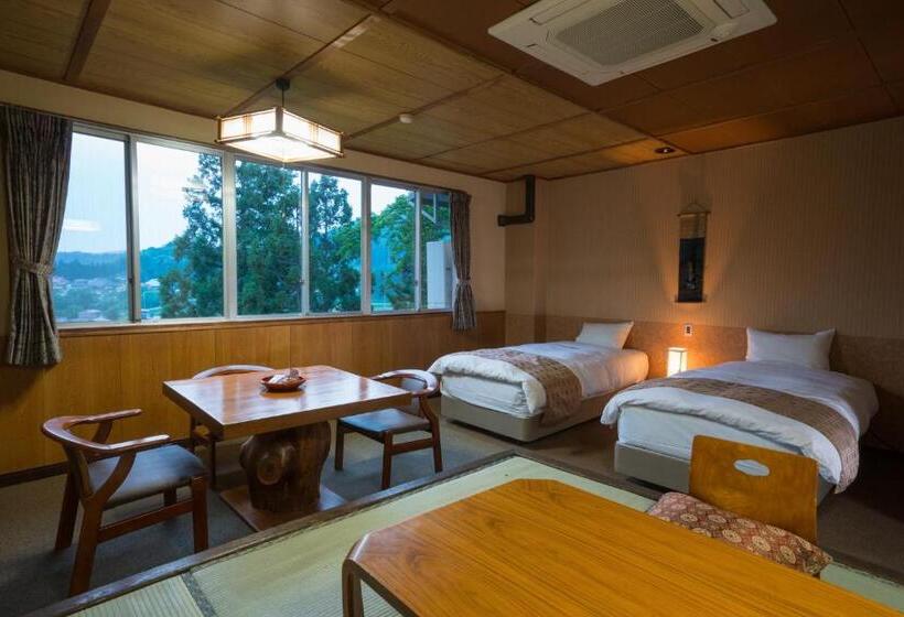 غرفة قياسية حمام مشترك, Yamagataya