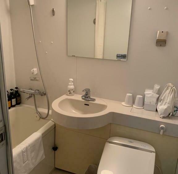 חדר סטנדרט יחיד, Ise Pearl Pier