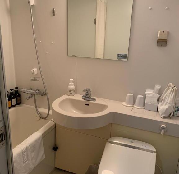 חדר דלוקס יחיד, Ise Pearl Pier