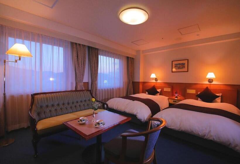 חדר דלוקס, Ise Pearl Pier