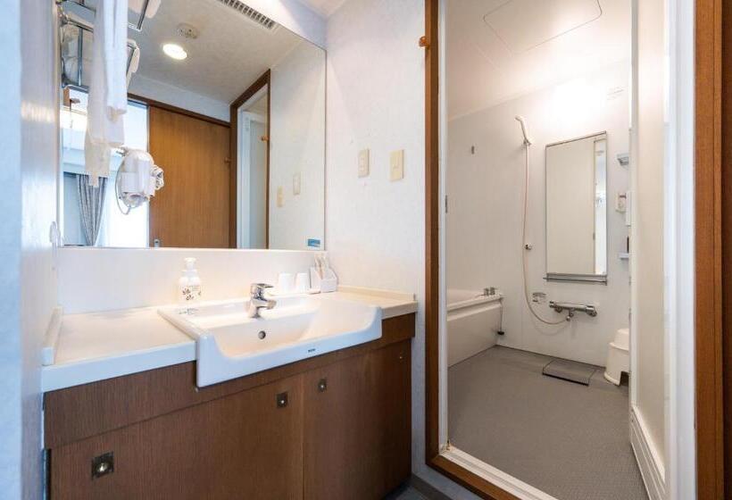 חדר דלוקס, Ise Pearl Pier