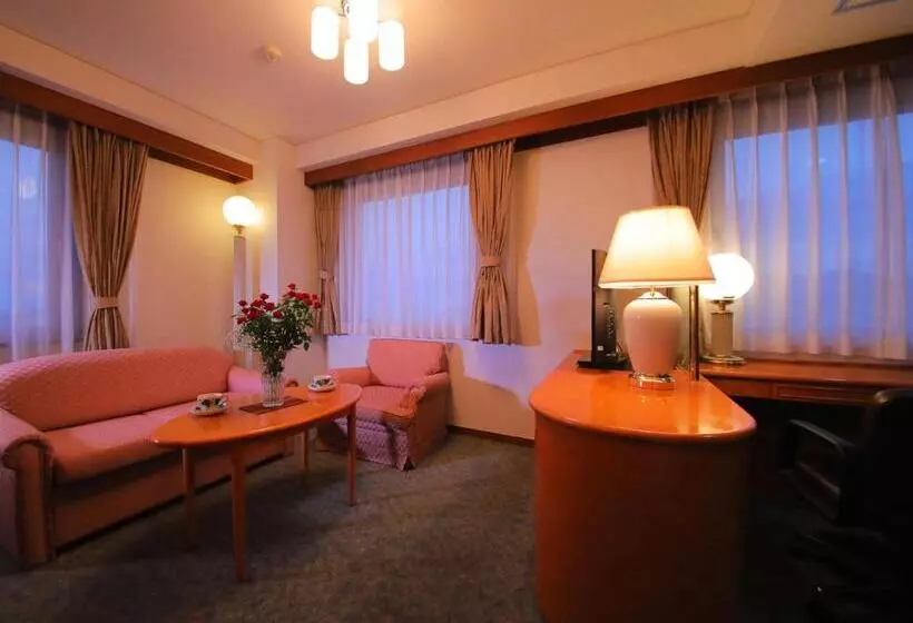 ジュニアスイート, Ise Pearl Pier