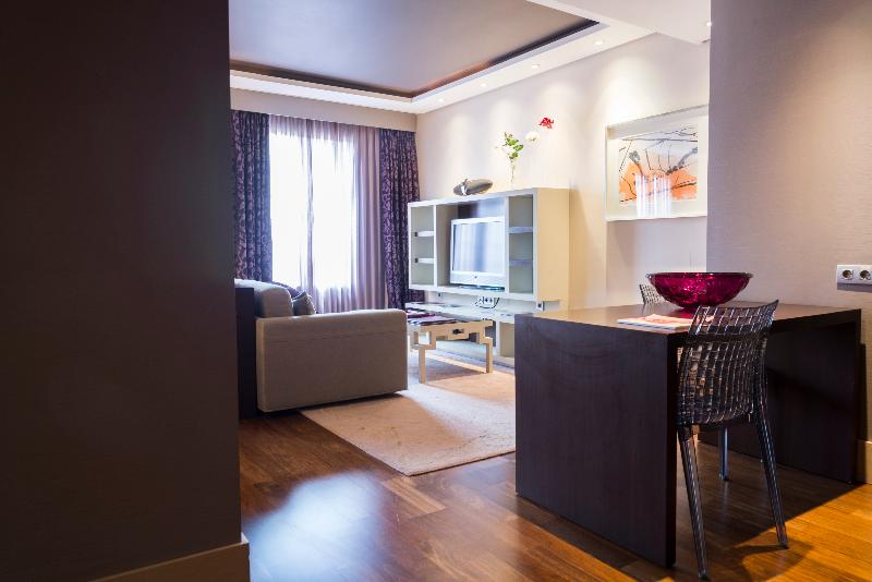 جناح بريميوم, Nexus Valladolid Suites &