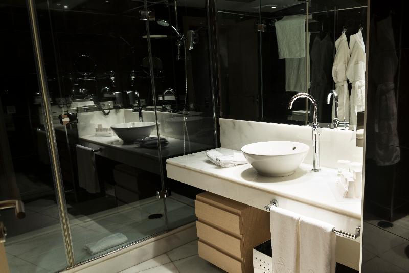 جناح بريميوم, Nexus Valladolid Suites &