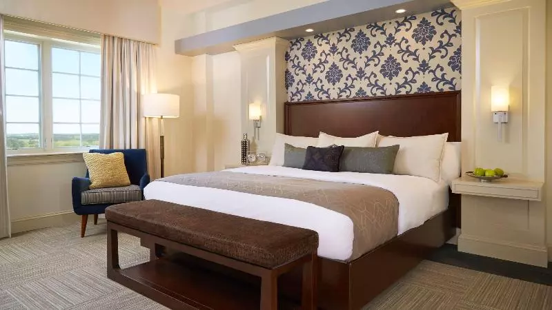 キングサイズベッドのスタンダードルーム, Rizzo Center, A Destination By Hyatt