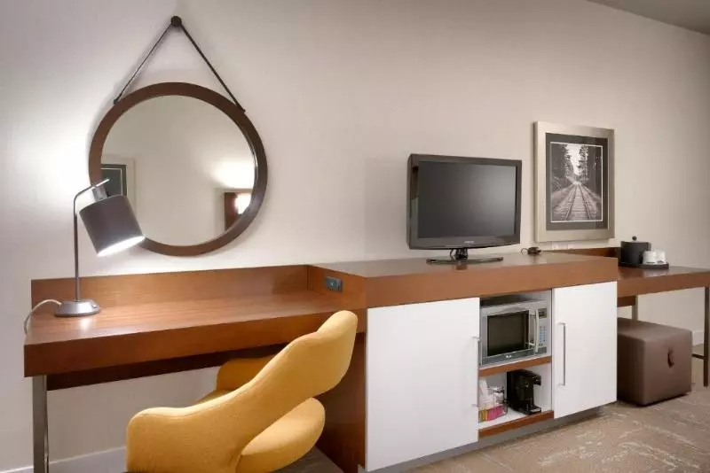 キングサイズベッドのスイートルーム, Staybridge Suites Irvine East/lake Forest, An Ihg
