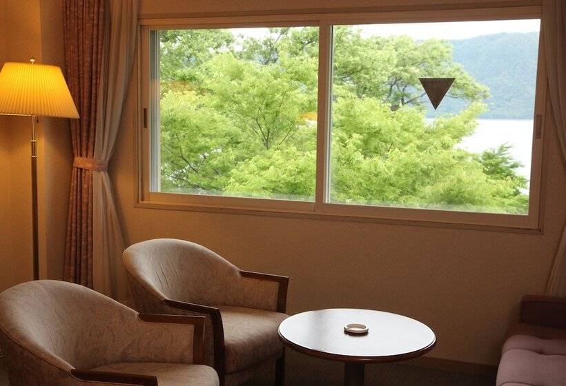 غرفة قياسية, Towadako Lake View