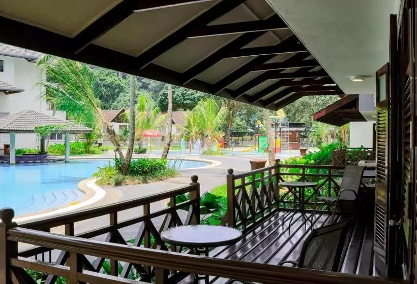 آپارتمان 3 خوابه, Villea Port Dickson