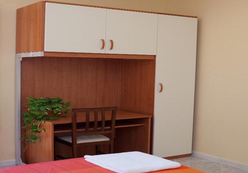 Golf Manzaralı Süit Oda, Crowne Plaza Shanghai Anting Auto City