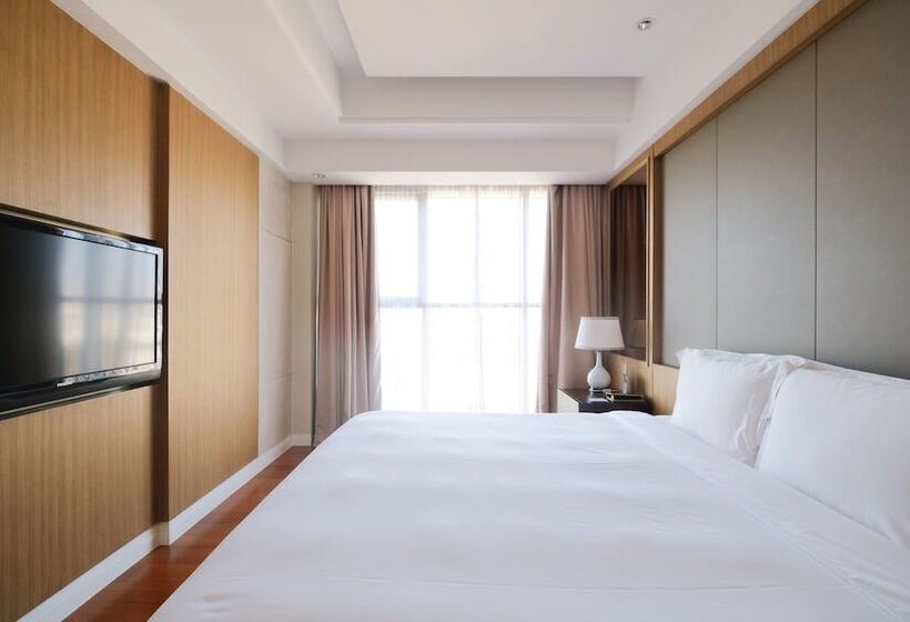 Люкс 2 Спальни, Crowne Plaza Shanghai Anting Auto City