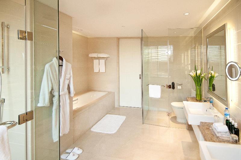 سوئیت 2 خوابه, Crowne Plaza Shanghai Anting Auto City