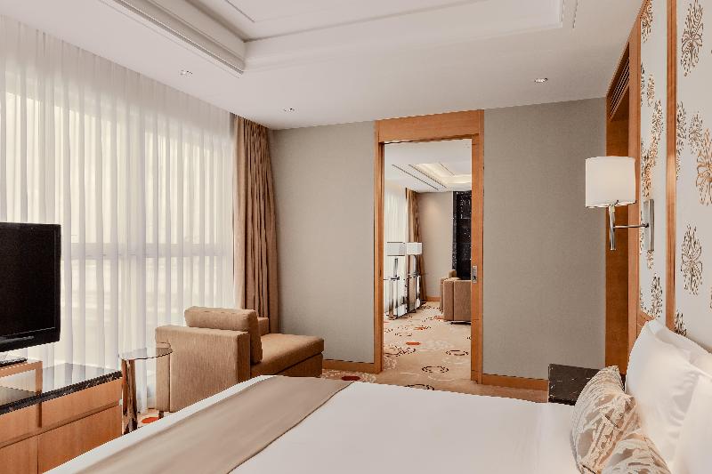 Люкс 2 Спальни, Crowne Plaza Shanghai Anting Auto City