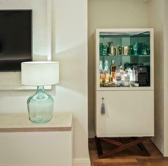 Prestige Junior Suite, Lux Le Morne Resort