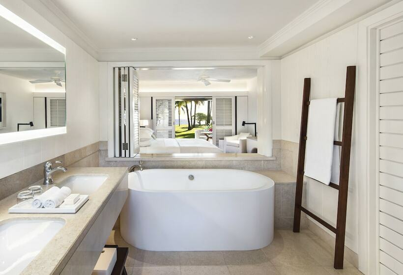 Prestige Junior Suite, Lux Le Morne Resort