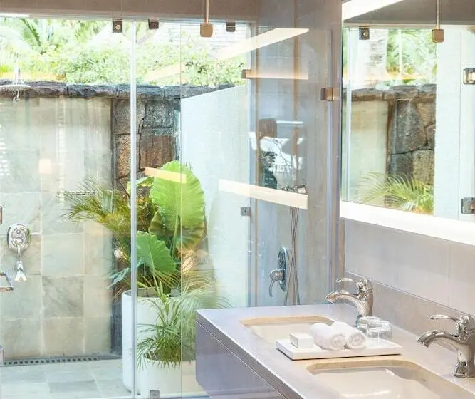 سوئیت جونیور پرستیژ, Lux Le Morne Resort
