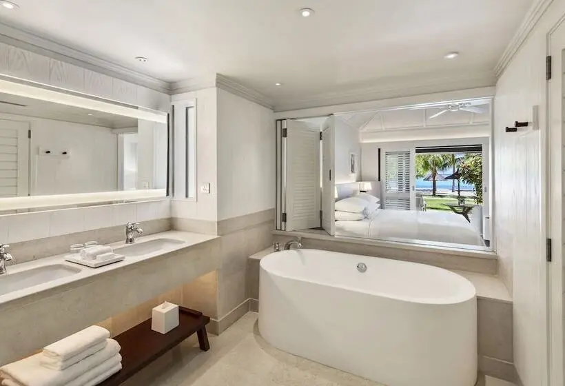 سوییت خانوادگی, Lux Le Morne Resort