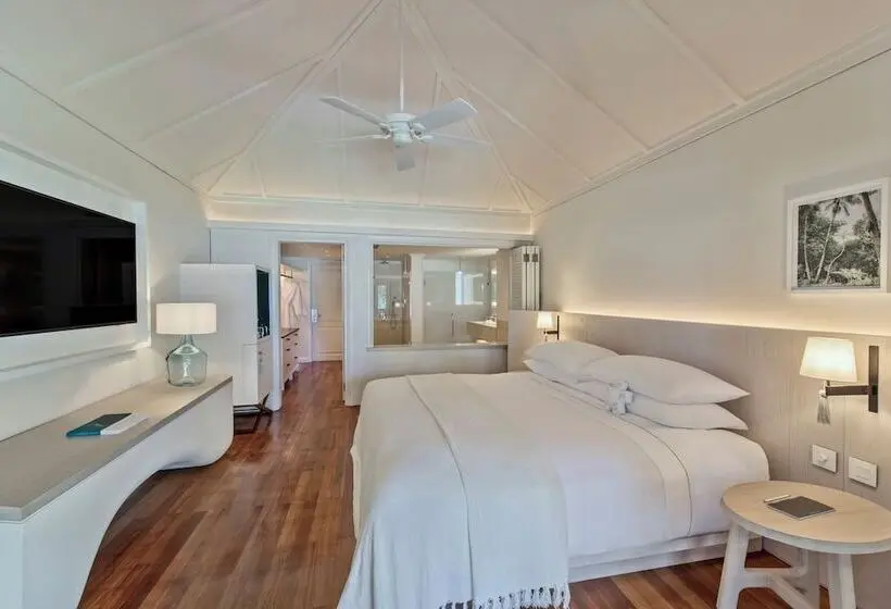سوییت خانوادگی, Lux Le Morne Resort