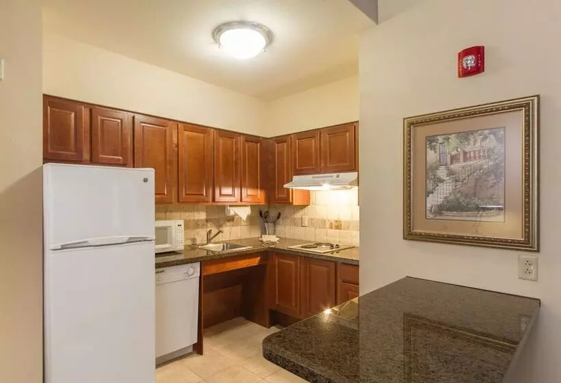 身障者適用スイートルーム, Staybridge Suites Buffalo, An Ihg