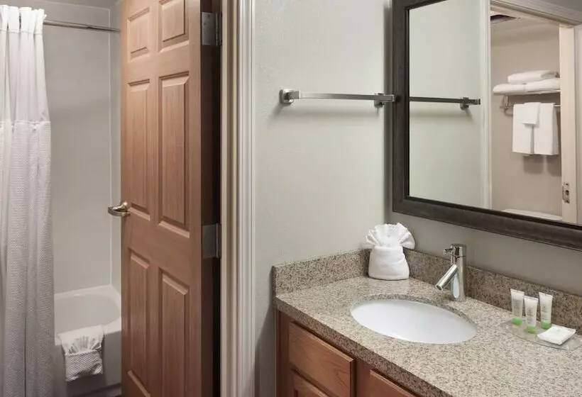 スイート, Staybridge Suites Jackson, An Ihg