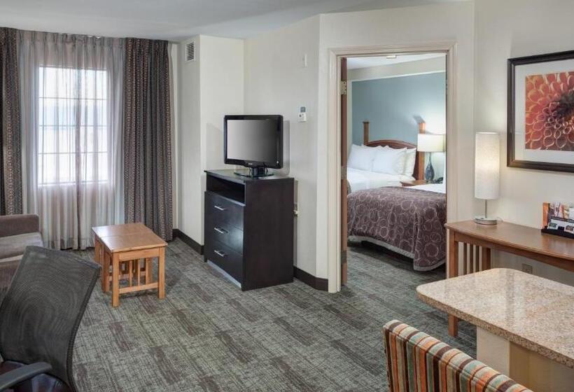 스위트, Staybridge Suites Jackson, An Ihg