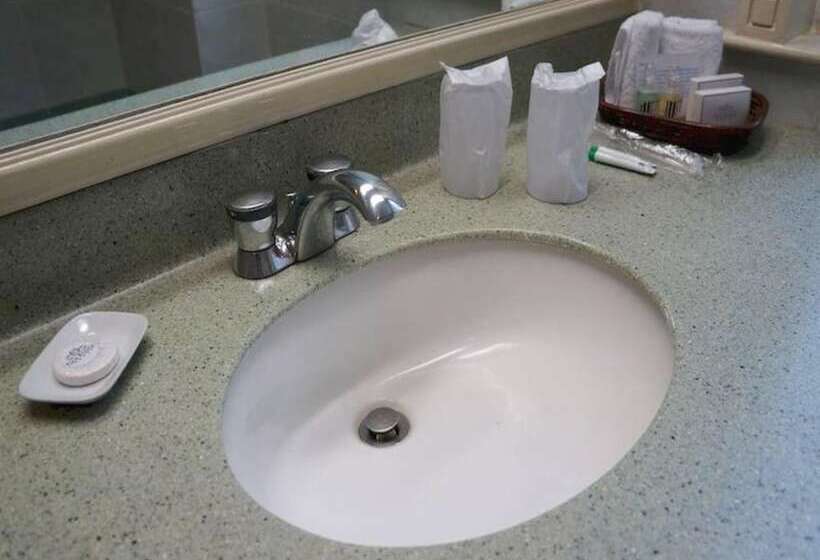 Suite Junior, Tiara Oriental