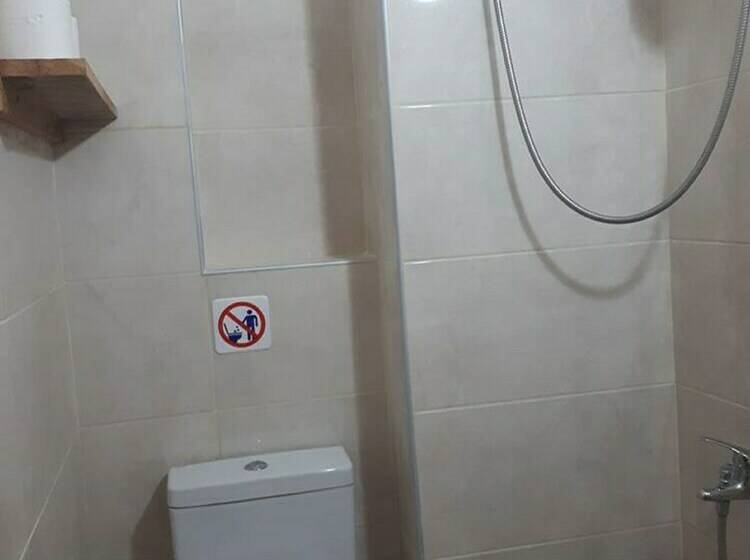 غرفة كومفورت, Anzac Golden Bed