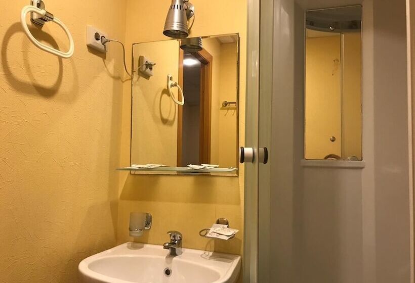 スタンダードルーム, Rinaldi On Vasilievskom