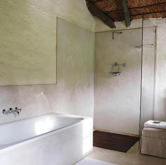 Номер Deluxe, Elephant House