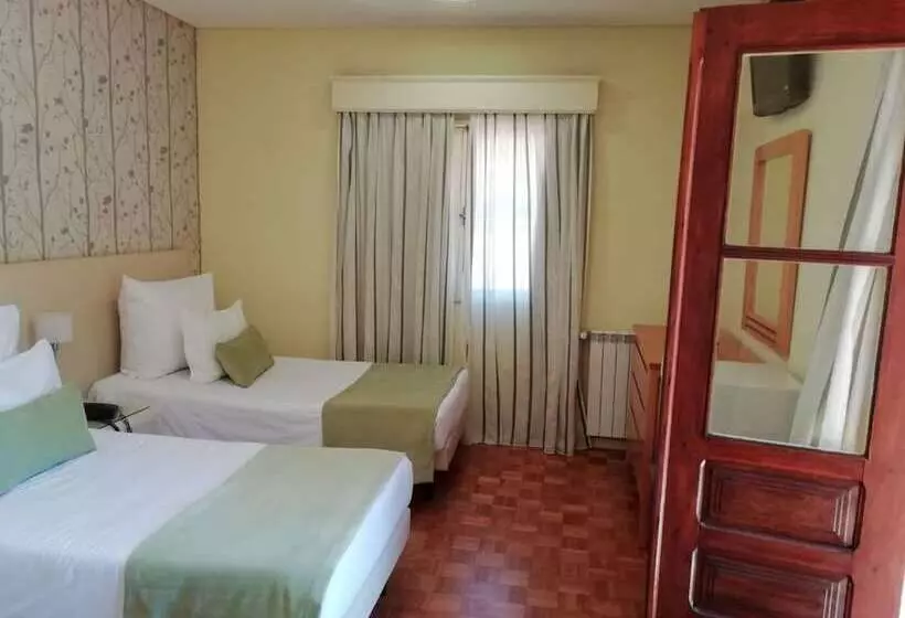 اتاق استاندارد با بالکن, Adelaide