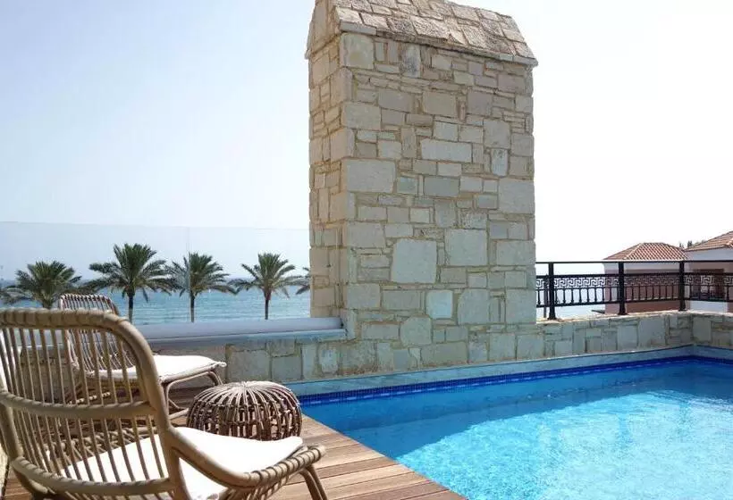 Suite with Pool, Alexandra Beach
