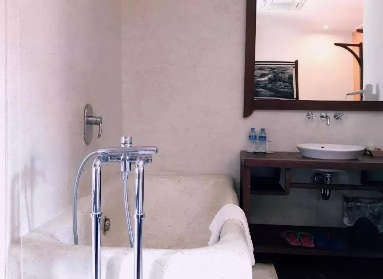 デラックスルーム, Ancient Luang Prabang