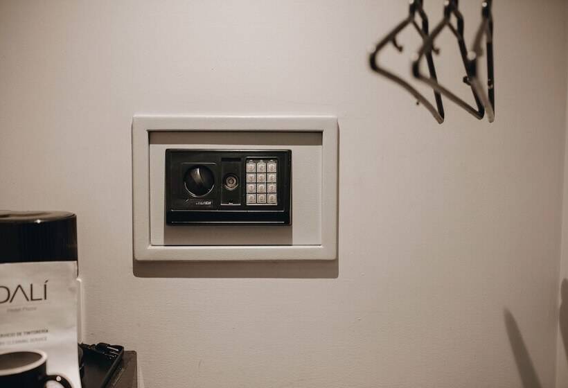 اتاق استاندارد با 2 تخت دوبل, Dali Plaza Ejecutivo