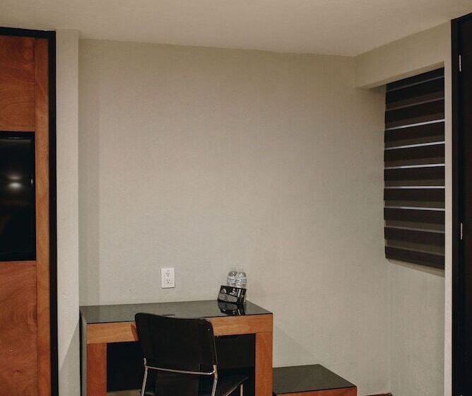 اتاق استاندارد با 2 تخت دوبل, Dali Plaza Ejecutivo