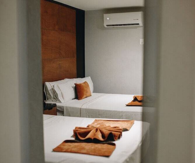 اتاق استاندارد با 2 تخت دوبل, Dali Plaza Ejecutivo