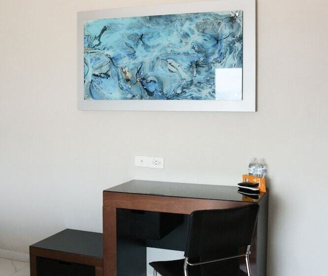 اتاق اجرایی, Dali Plaza Ejecutivo