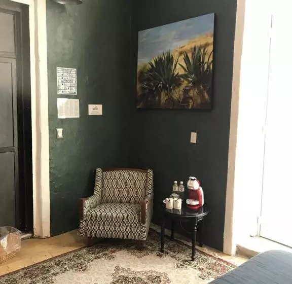 اتاق لوکس با تخت بزرگ, La Casa Del Atrio