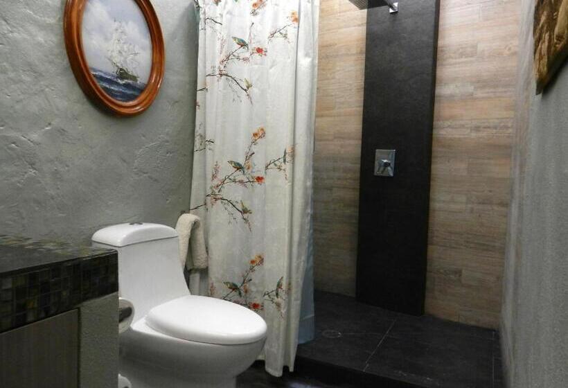 Полулюкс, La Casa Del Atrio