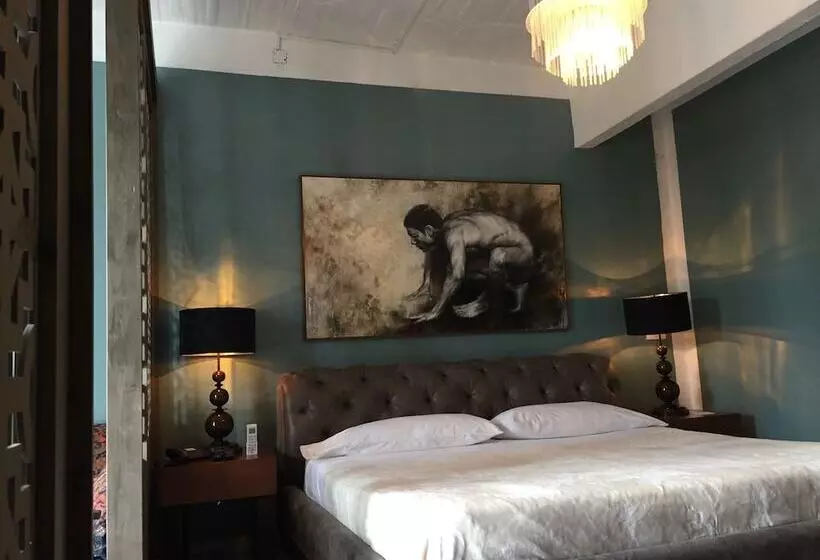 اتاق لوکس, La Casa Del Atrio